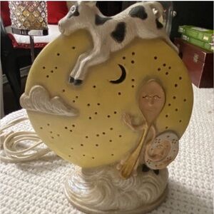 Vintage Hallmark Cow Jumped Over the Moon night Lamp